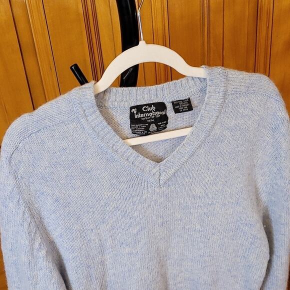 Vintage Club International Light Blue Pure Wool Sweater Size Medium Unisex - Picture 10 of 11